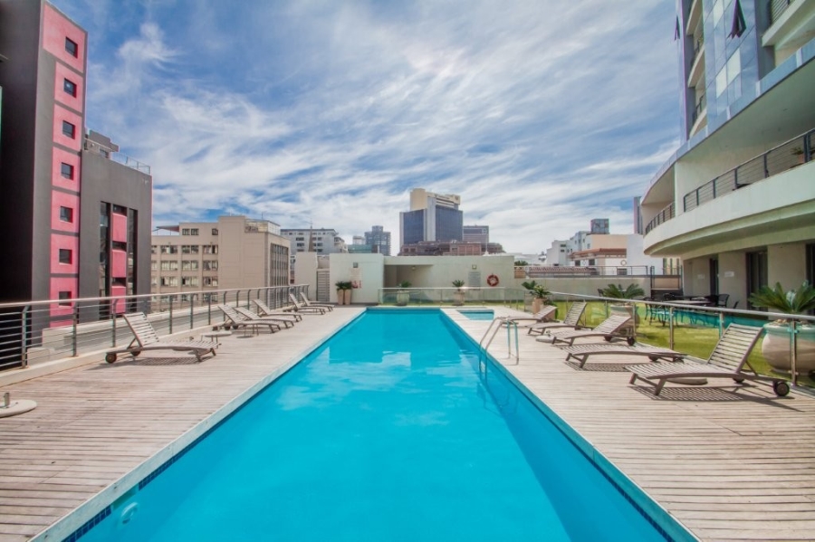 1 Bedroom Property for Sale in Cape Town City Centre Western Cape